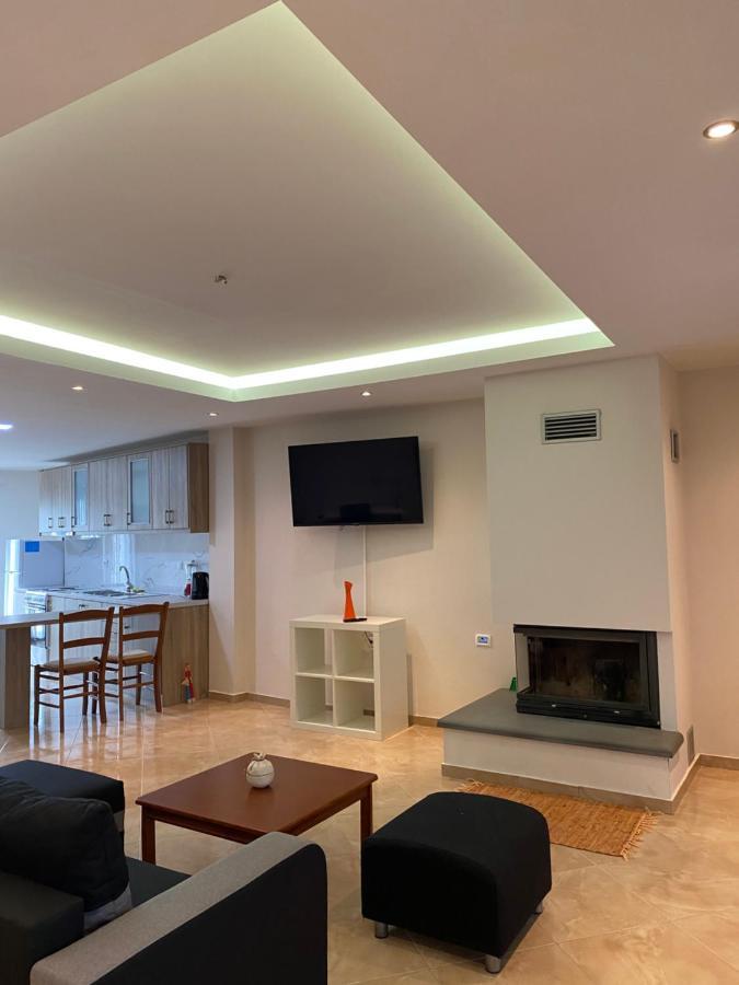 Αρτέμιδα Plus Karpenisi Apartment 외부 사진